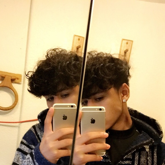 Meet your Posher, Raul - Picture 1 of 1